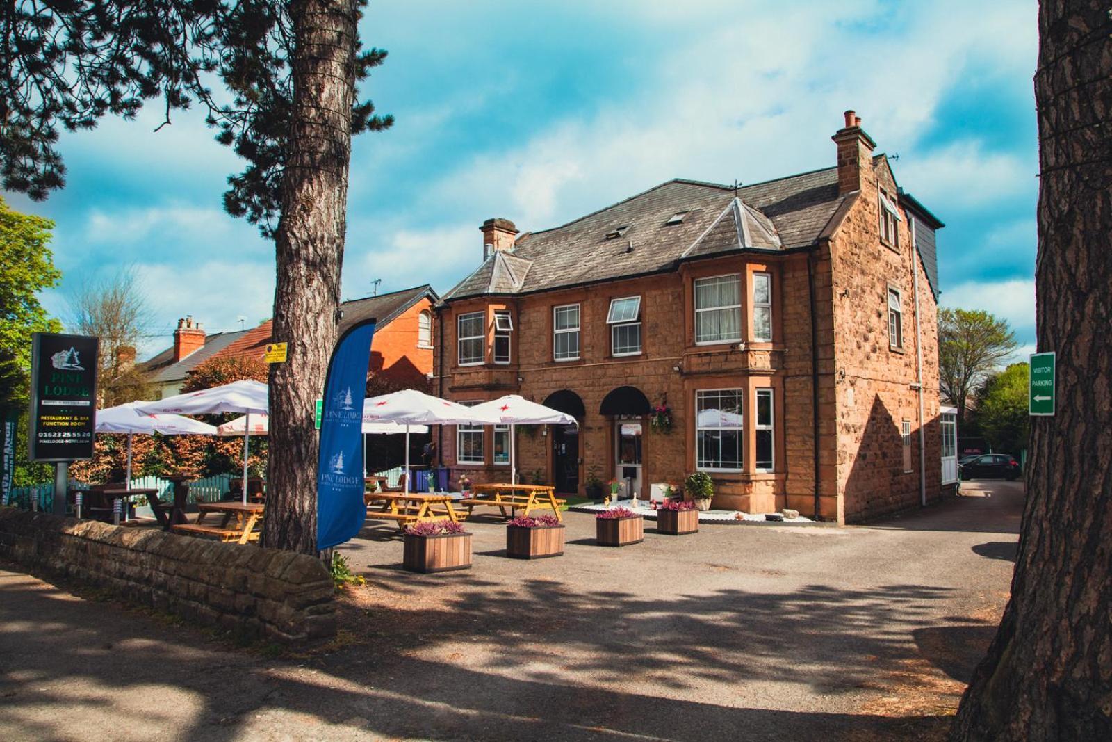 Pine Lodge Hotel & Restaurant Mansfield Exterior foto